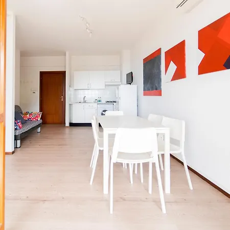 090d- Casa Serena, Vista Mare,5 Minuti A Piedi Dal Mare